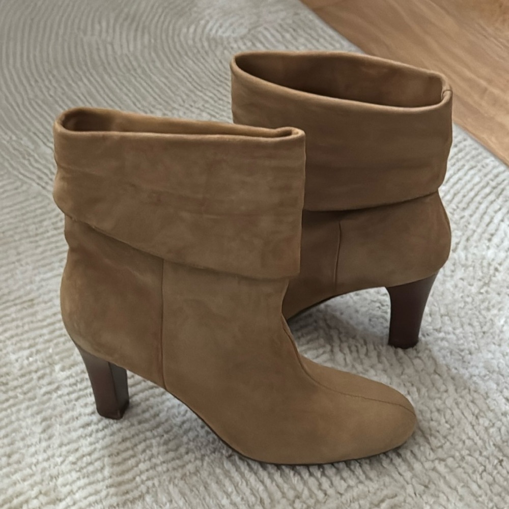 Nine West Pegeen‎ suede boots above ankle booties heels Sz 8 1/2